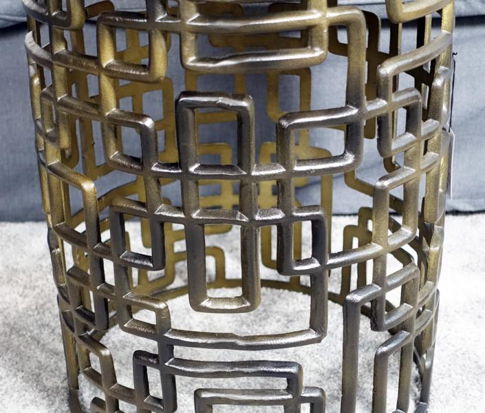 Tisch aus Aluminium Metall